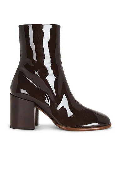 Round Toe Boot