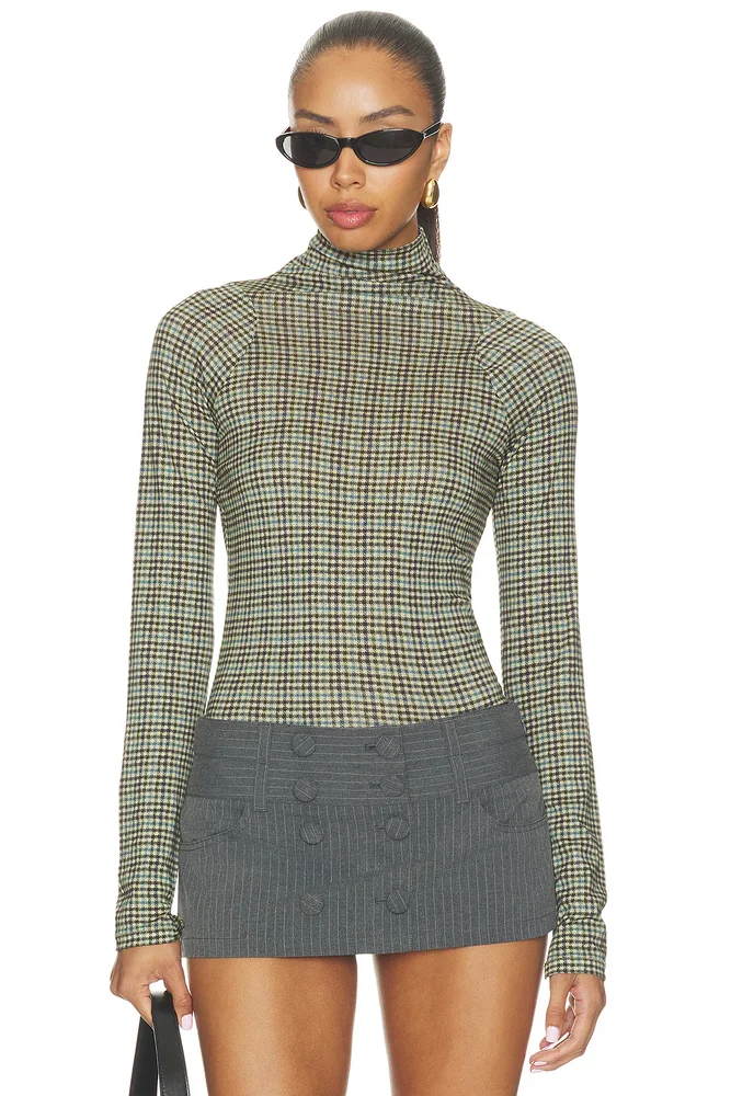 Shaw Paneled Longsleeve Turtleneck Tee