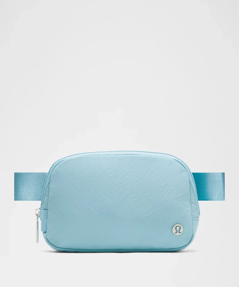 Everywhere Belt Bag 1L