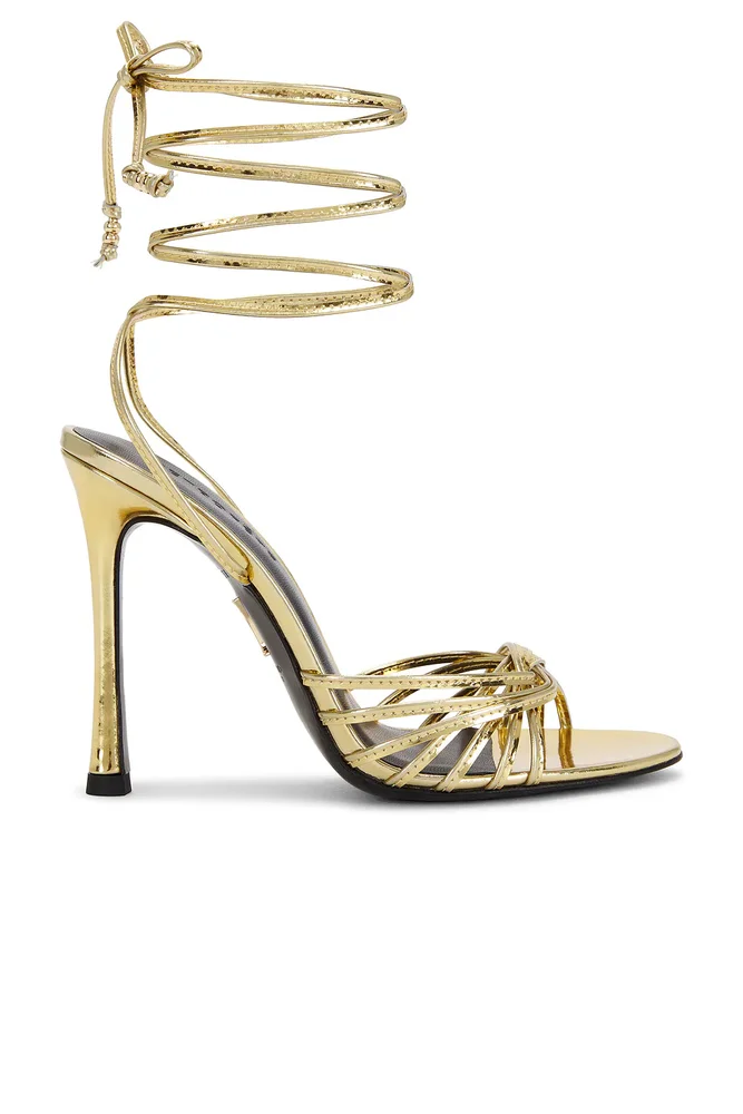 Lucio Heel