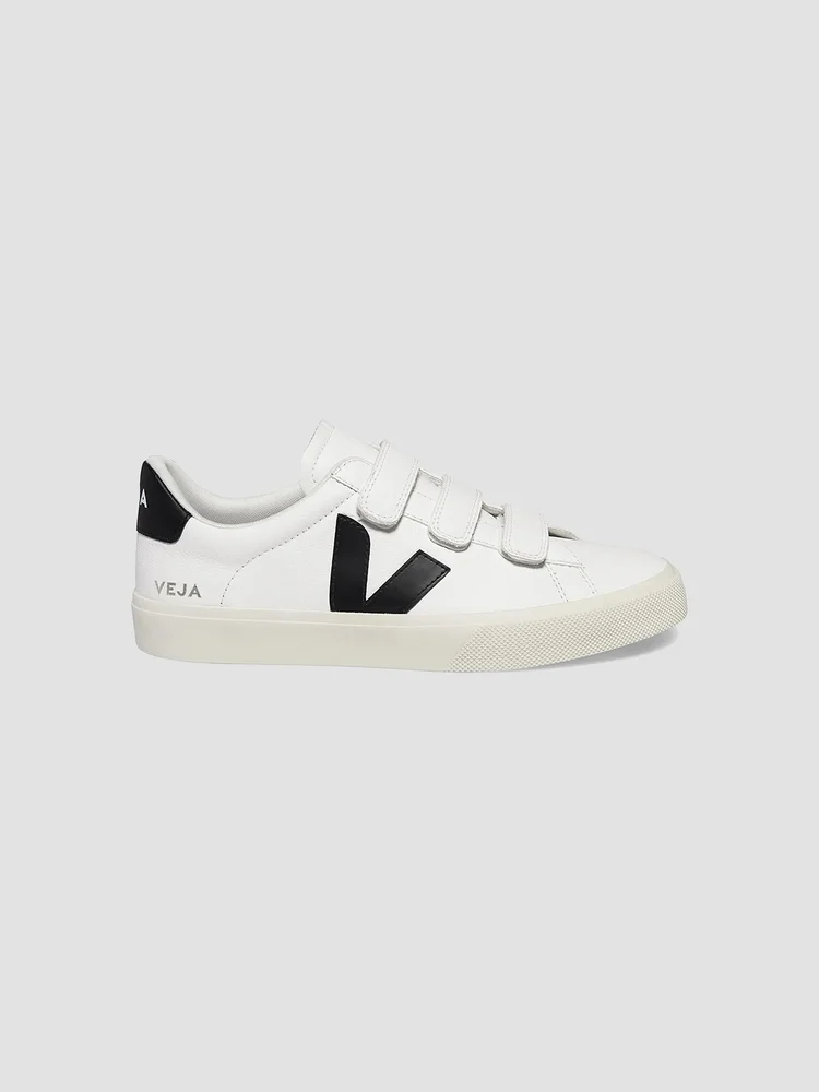 Recife Leather Low-Top Sneakers