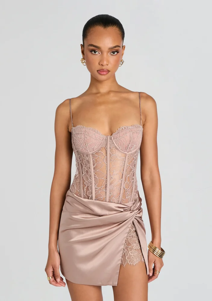 Gale Lace Bodysuit