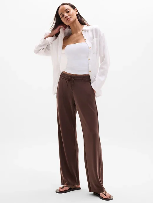 Athleta Seasoft Mid Rise Straight Pant