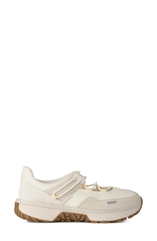 Retrofi Lace-Up Ballet Sneaker