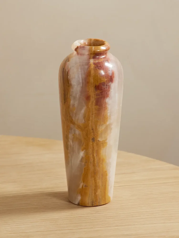 Onyx vase