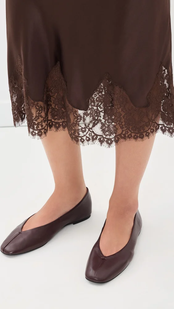 Greta Glove Flats