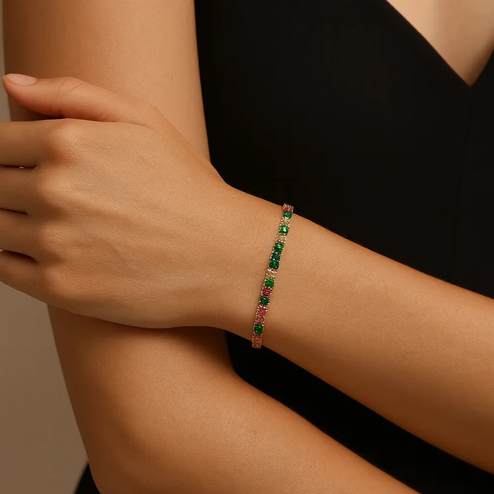 Women's Mystique Hues Strand Bracelet