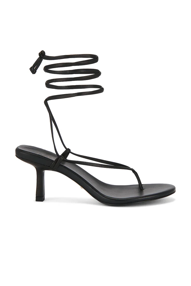 Paola Sandal