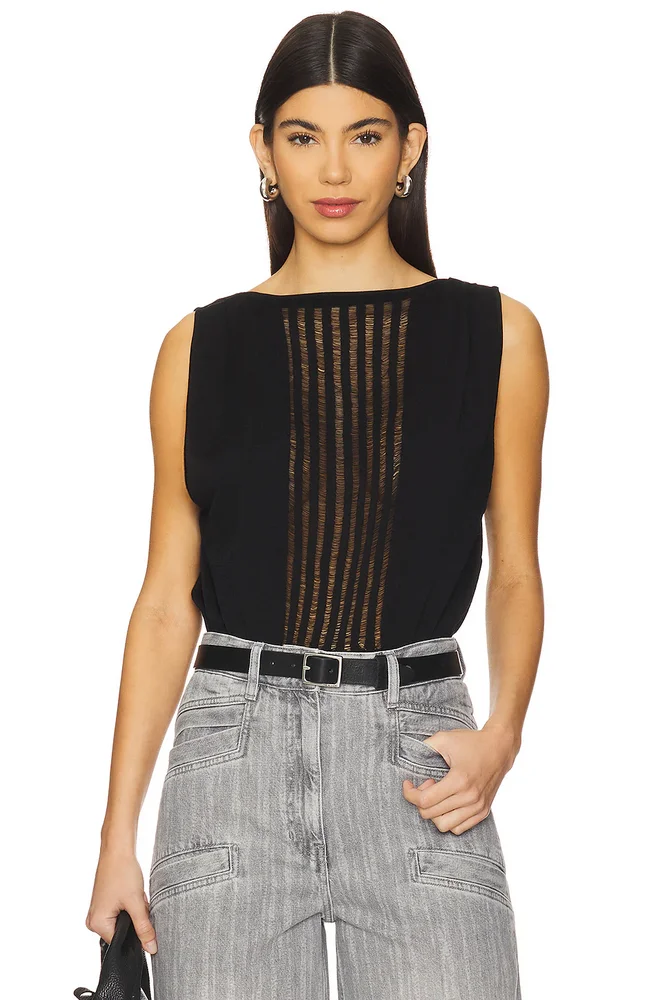 Ulzie Top