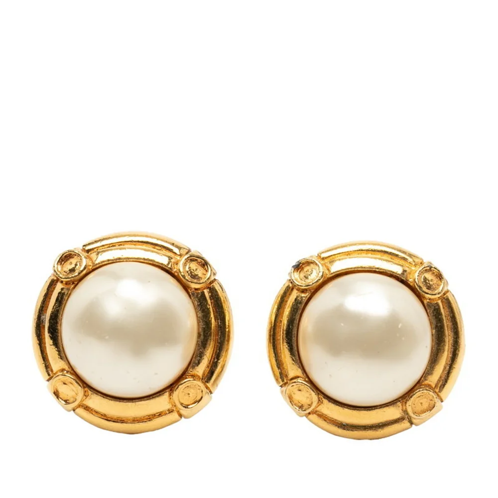 chanel Clip-On Earrings Pearl Clip-On