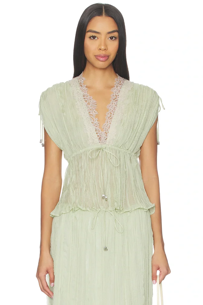 Sandi Top
