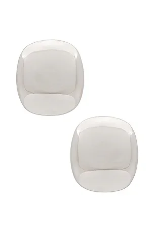 Crossover hoop earrings