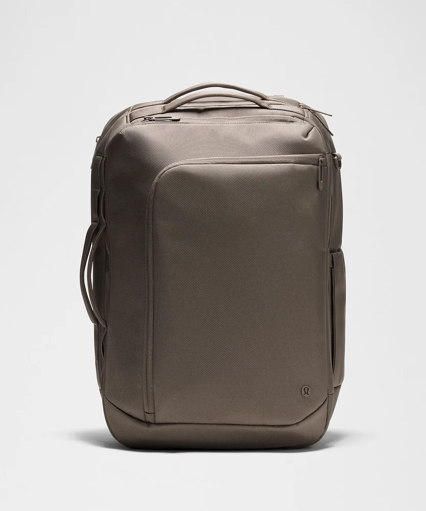 Cruiser Travel Backpack 35L