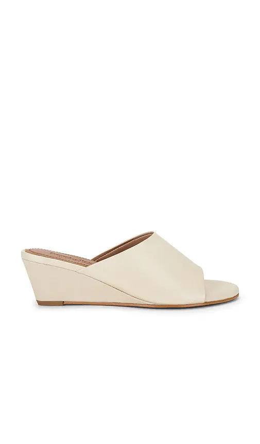 Isn't She Lovely Sandal Seychelles