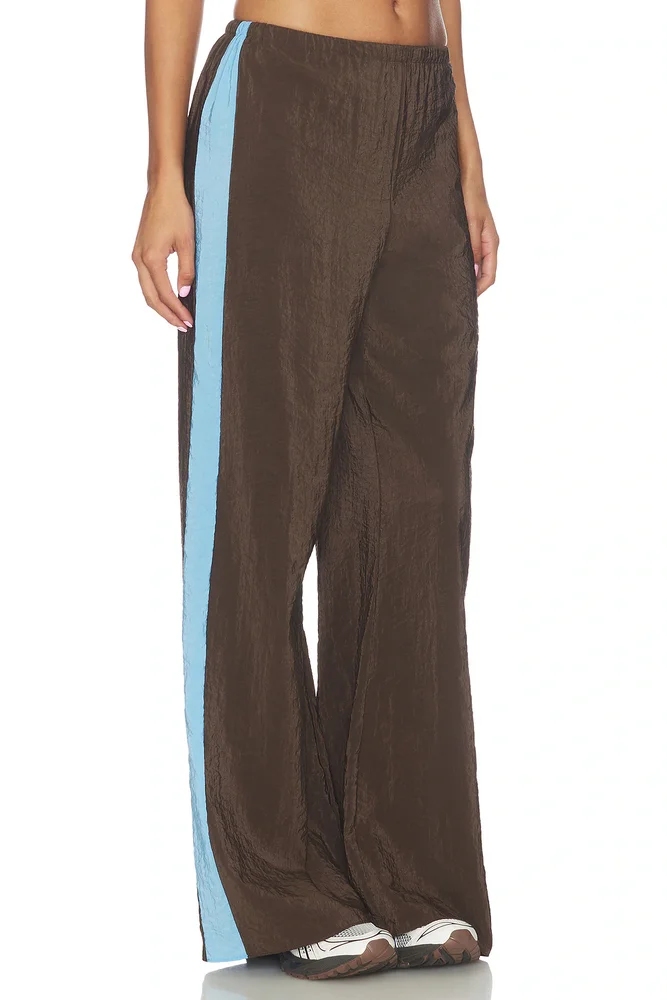 Side Stripe Pant