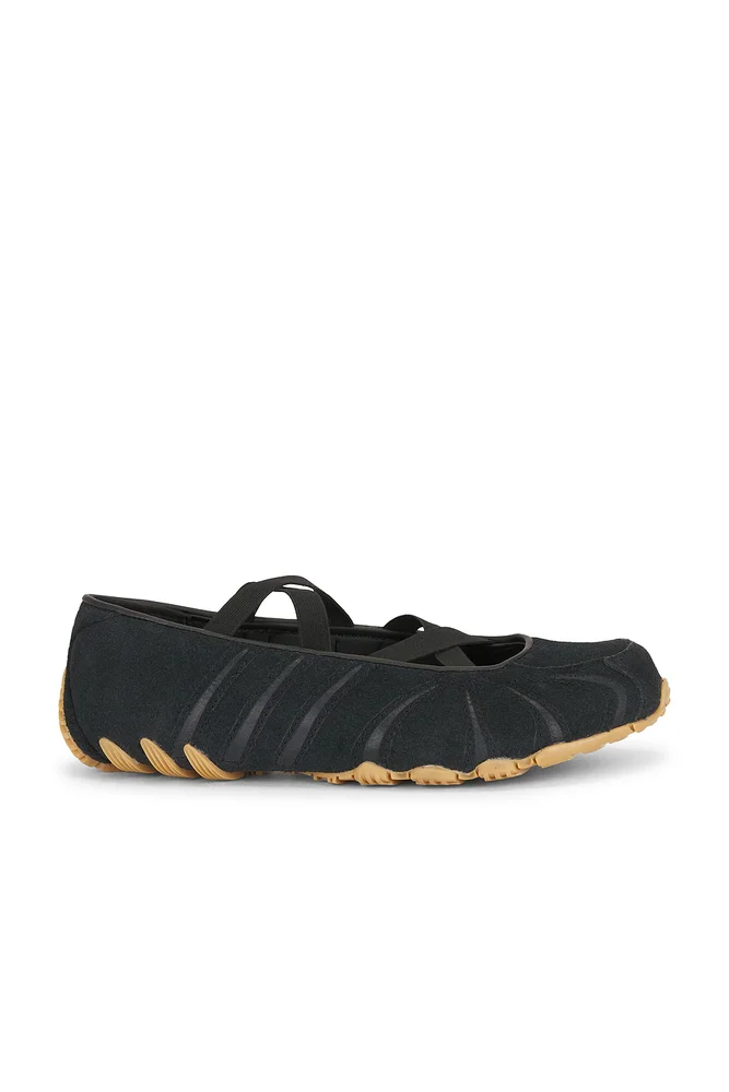Ghost Sprint Ballet Sneakers