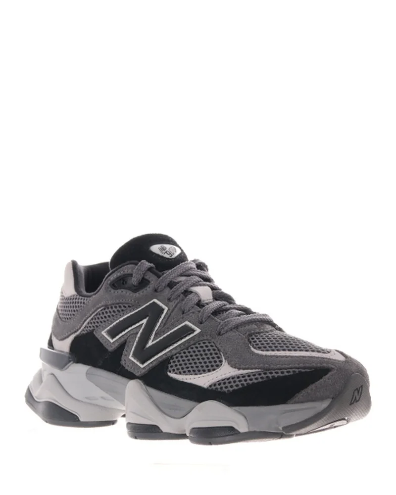 Women's 9060 Low Top Sneakers in Black