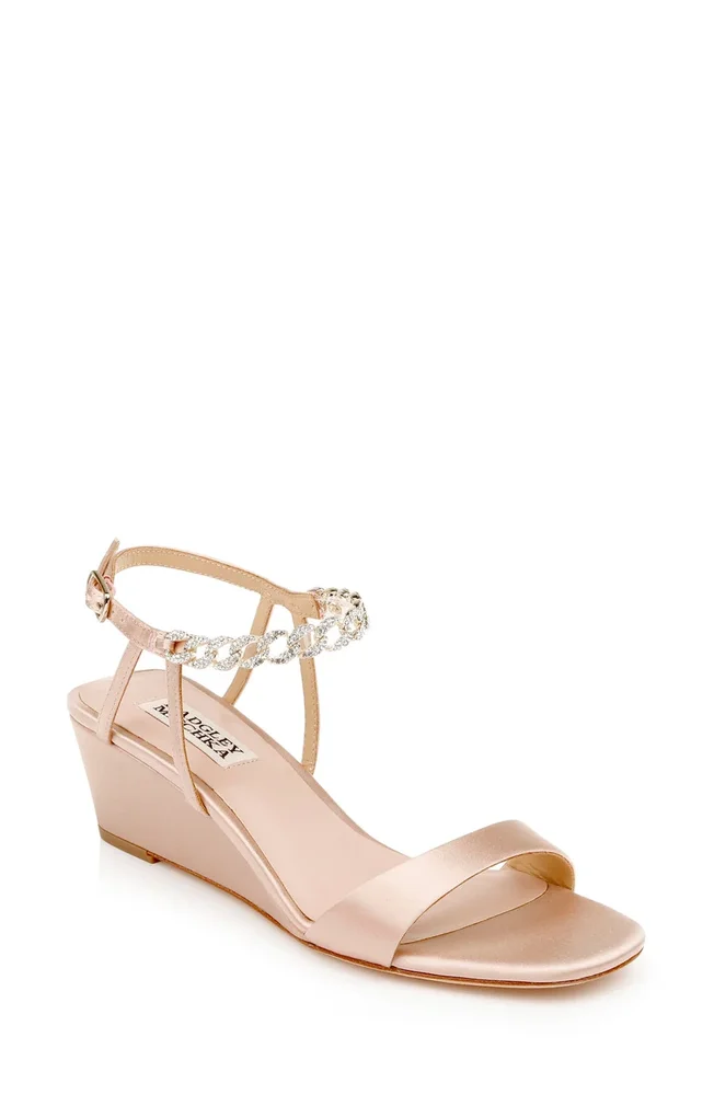Badgley Mischka Kaelyn Mid Wedge Heel