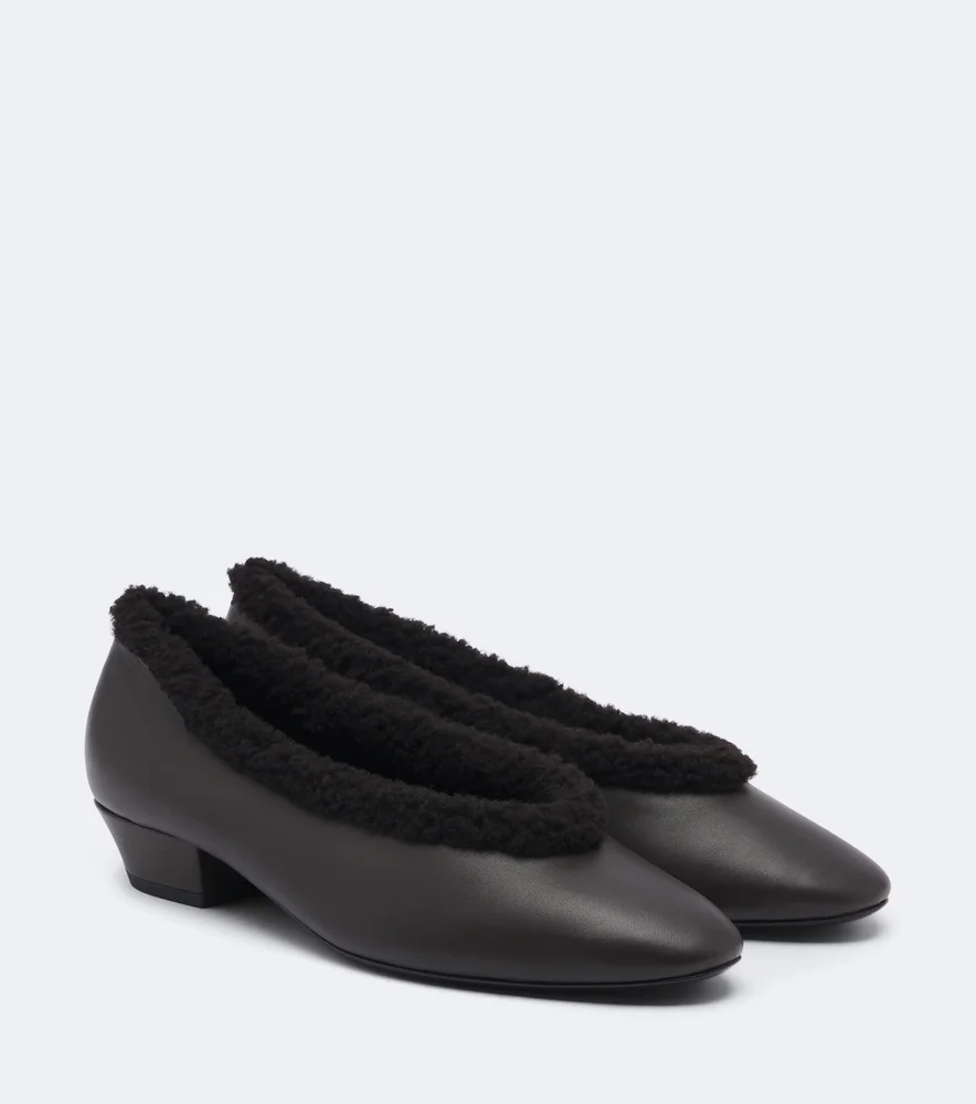 Shearling-lined leather pumps