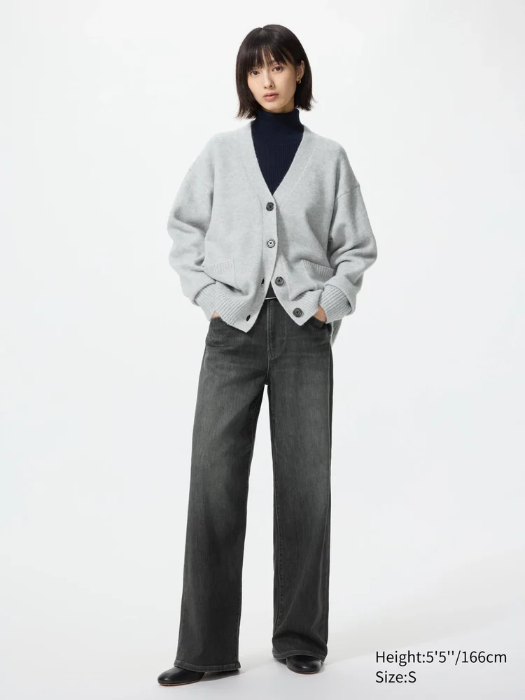 EZY Wide Straight Jeans