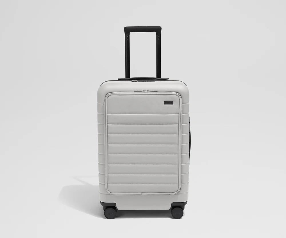 The Executive Bigger Carry-On in Cloud Gray
