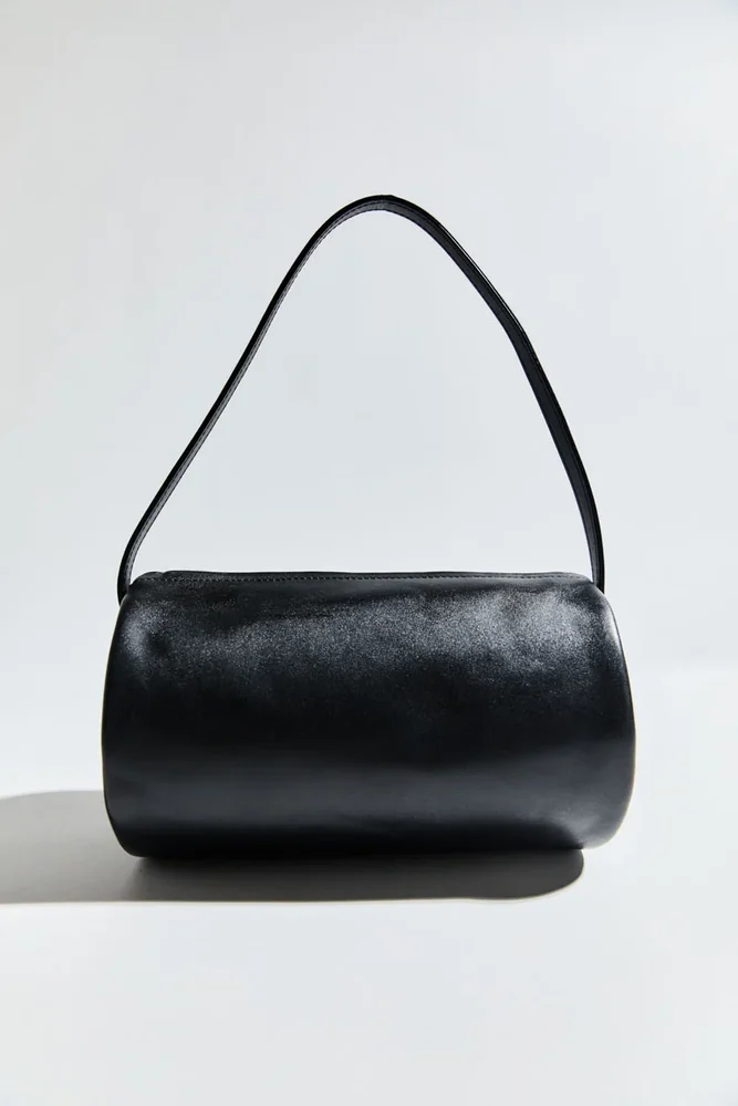 Connolo Shoulder Bag - Black