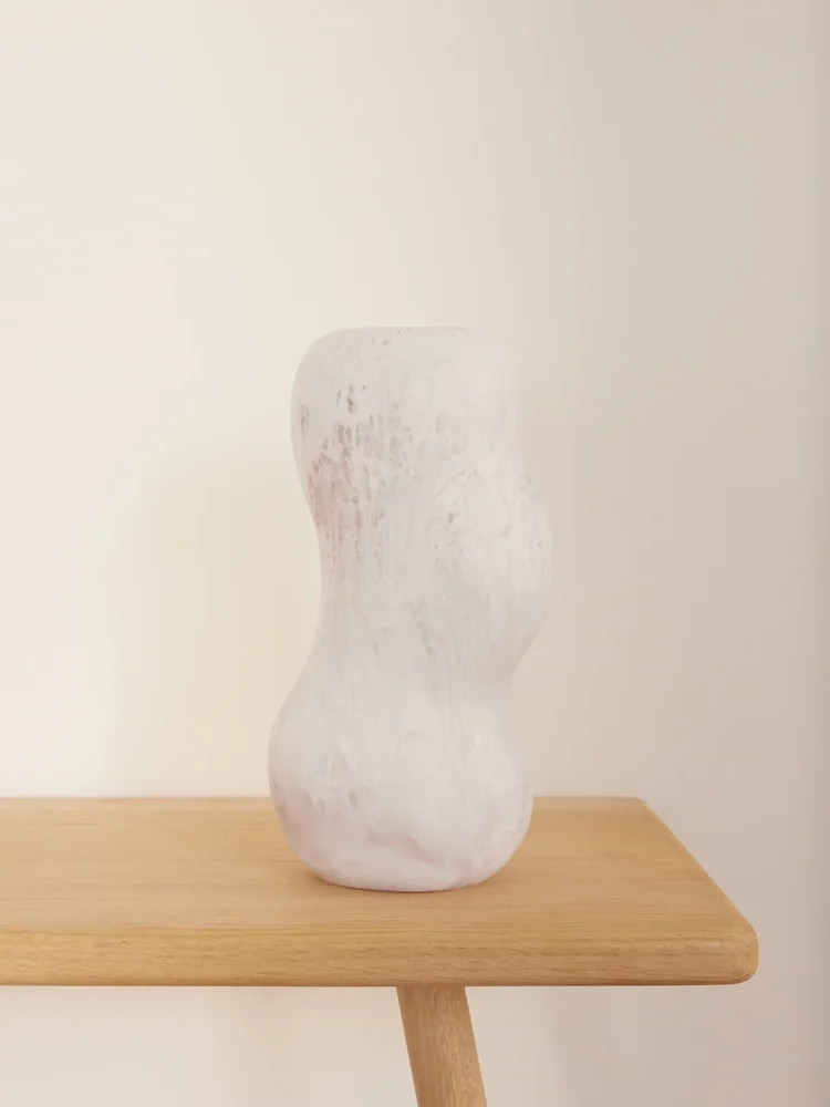 Valley medium resin vase