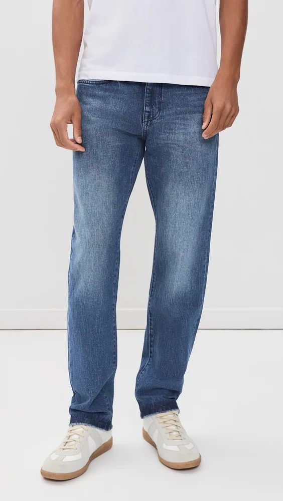 The Classic Straight Jeans 32"