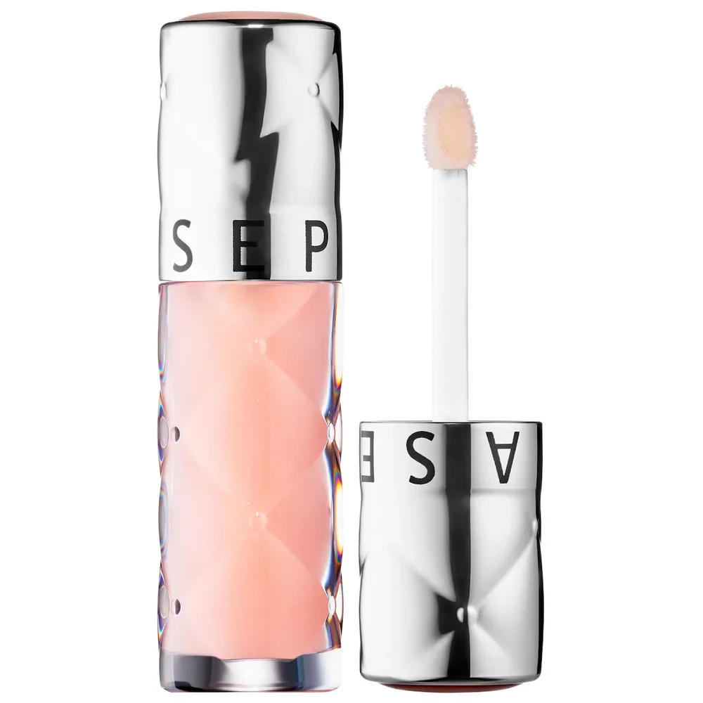 Outrageous Plump Hydrating Lip Gloss in 01 Universal Volume
