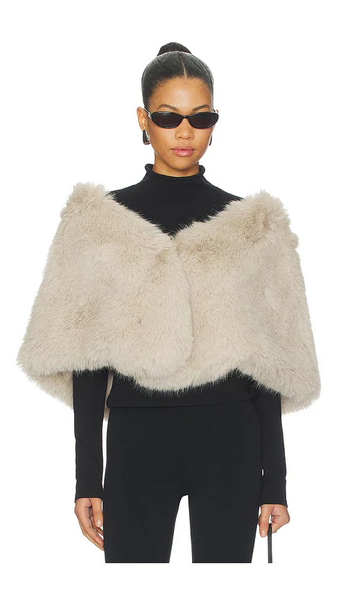 Yasmine Wrap Unreal Fur