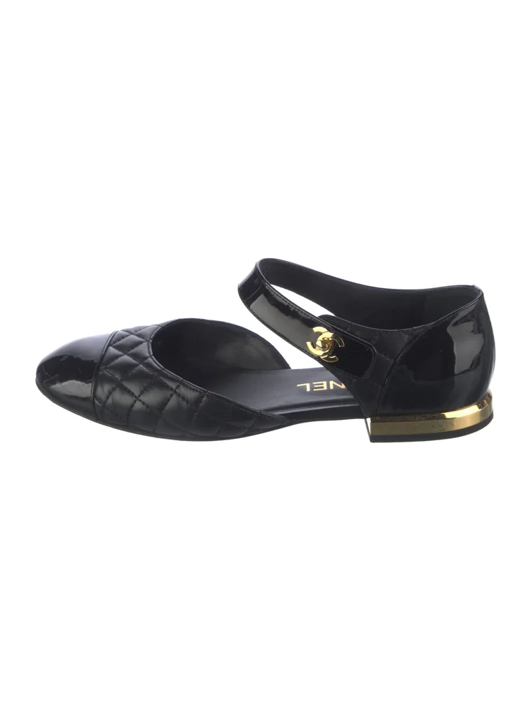 Pre-Owned 2021 Interlocking CC Logo Mary Jane Flats
