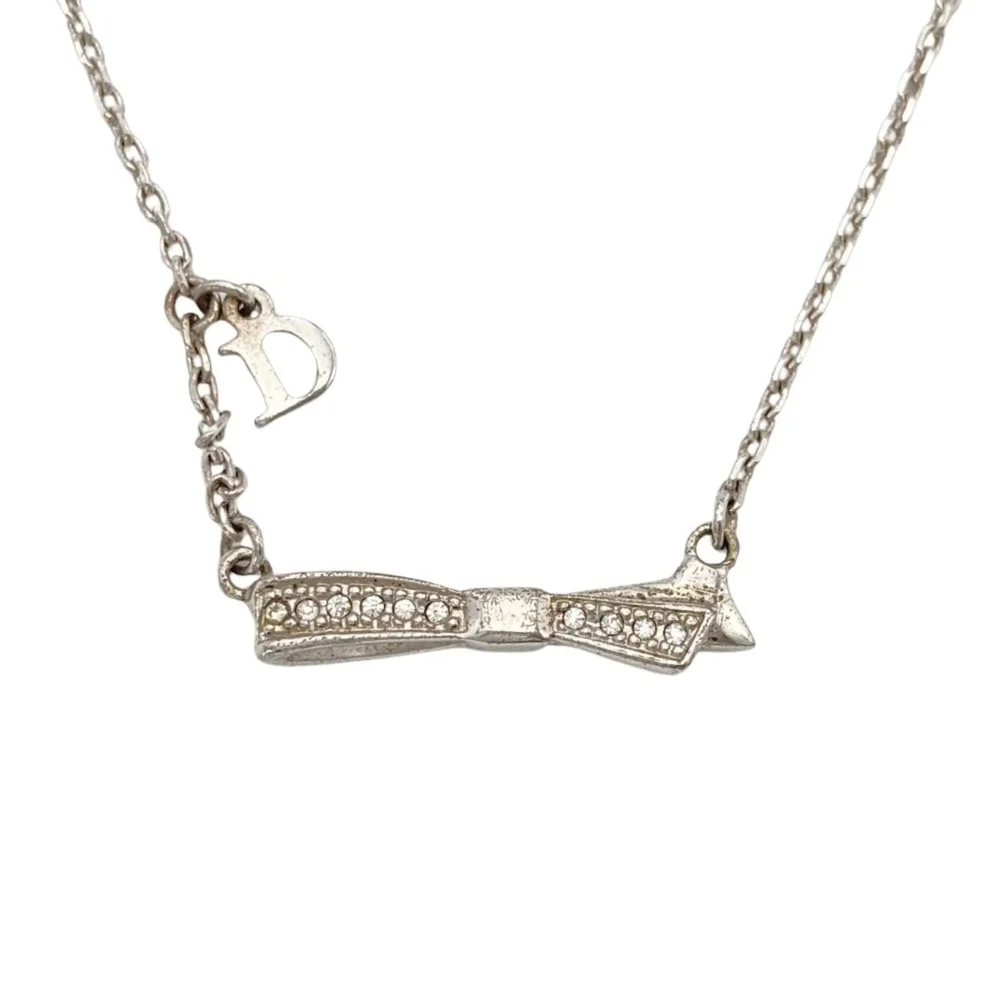 Pre-Owned Ribbon Motif Charm Pendant Necklace Metal Silver
