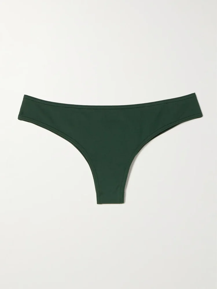 Minimum bikini briefs
