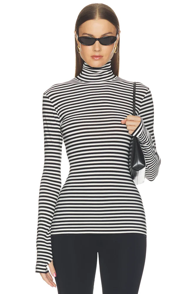 Slim Fit Long Sleeve Turtleneck Top