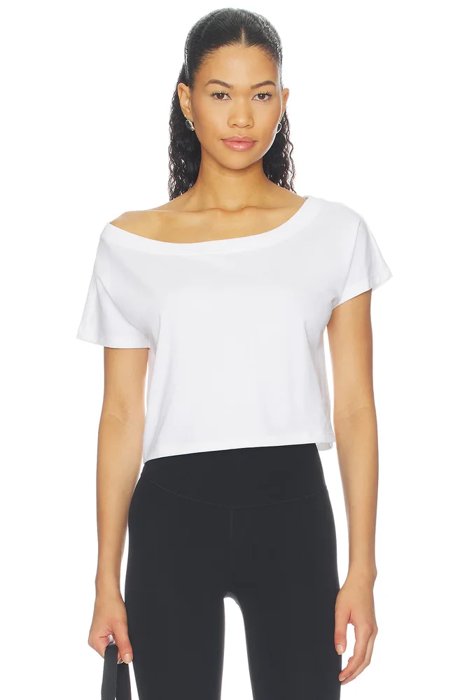 Dillon Off-shoulder Tee