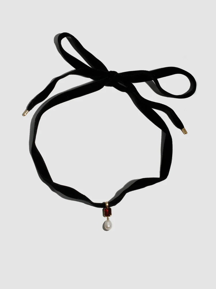 Crimson Pearl Choker