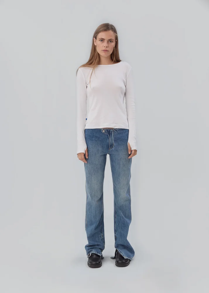 11 Jean in Worn Blue