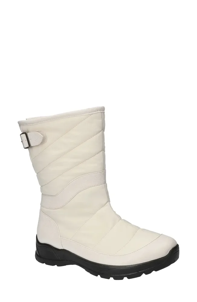 Quilted Waterproof Boot