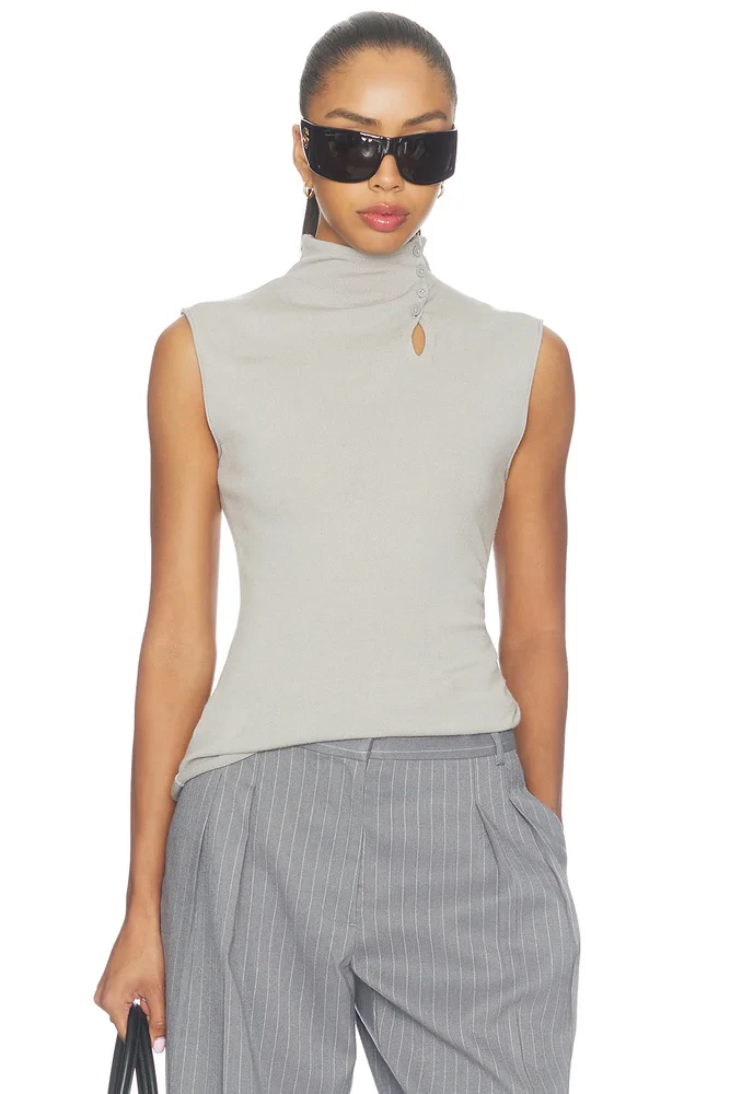 Button Sleeveless Top