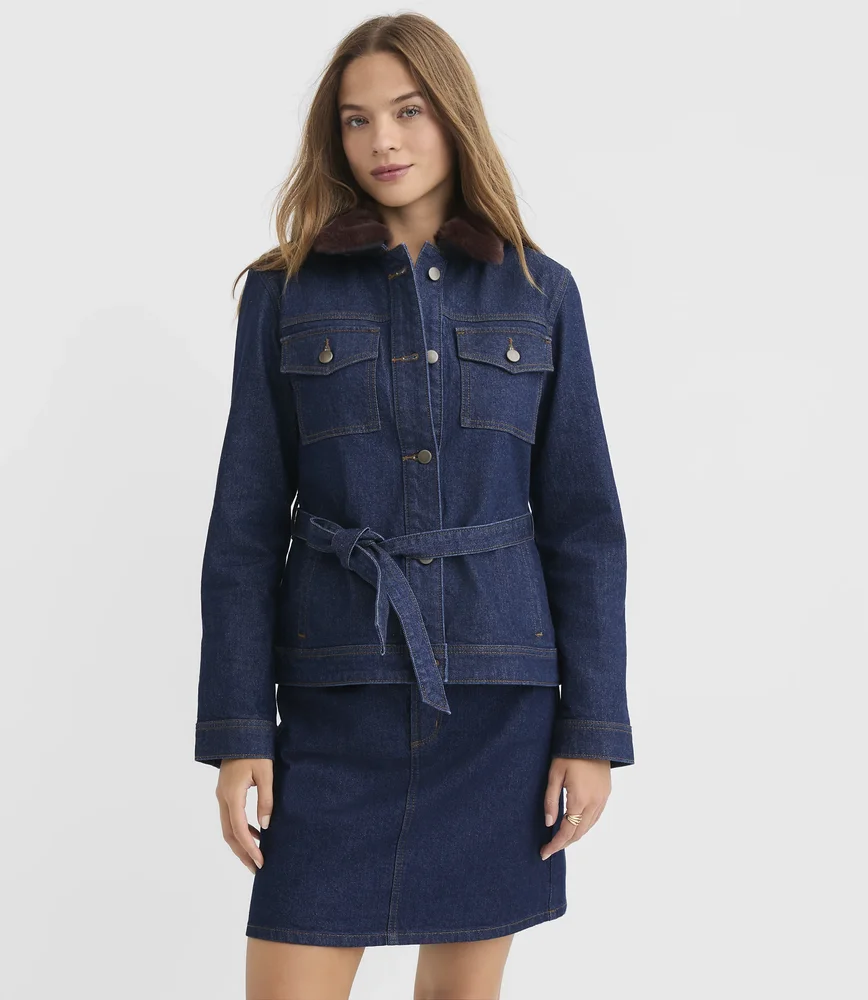 Faux Fur Collar Belted Denim Jacket in Classic Rinse Wash