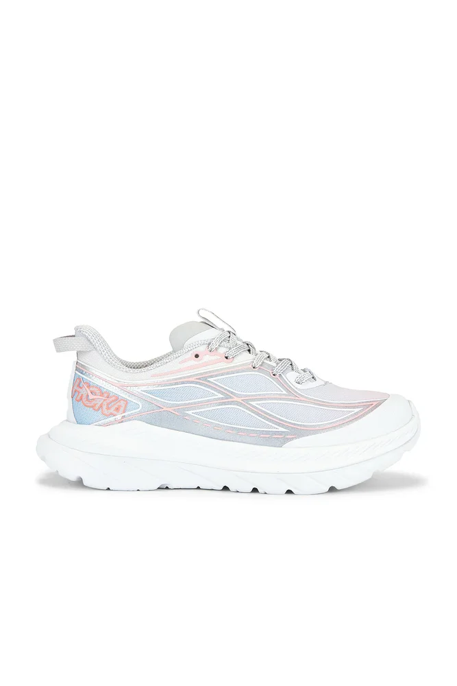 Mach Remastered Aura Sneaker in Cosmic Grey and Dewy Pink
