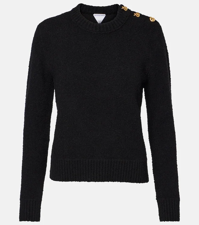Knot wool sweater