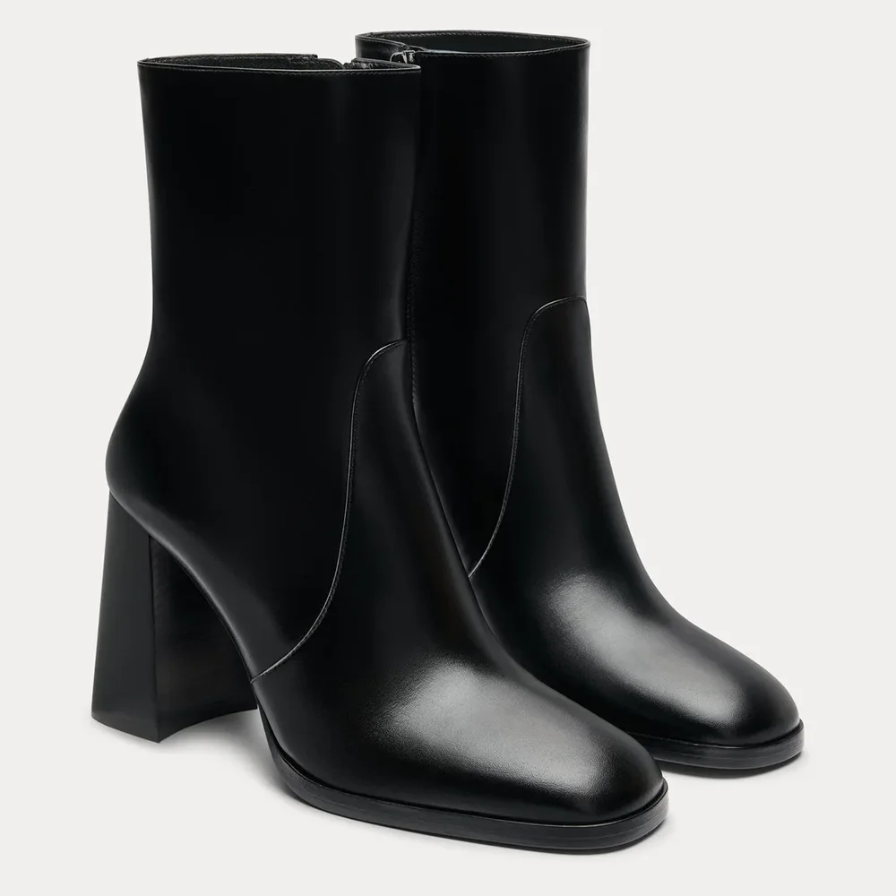 Vera Zip Bootie