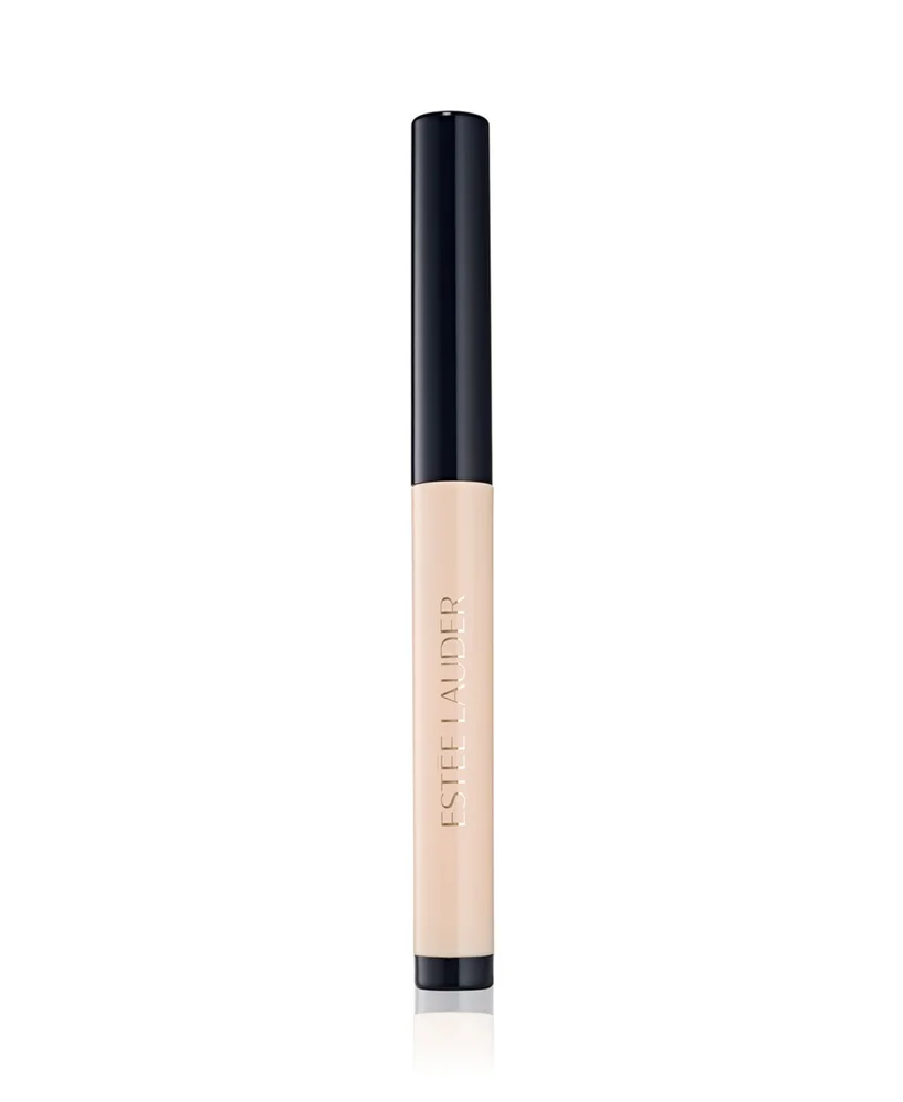 The Essential Cream Eyeshadow Stick in 01 Oatmilk