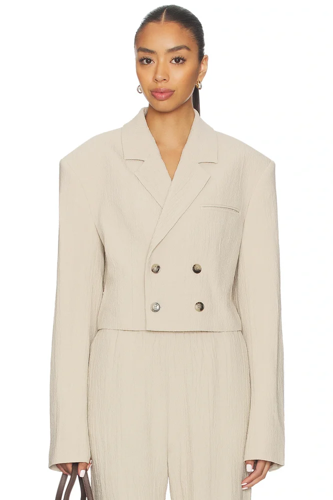 Rony Blazer in Sand