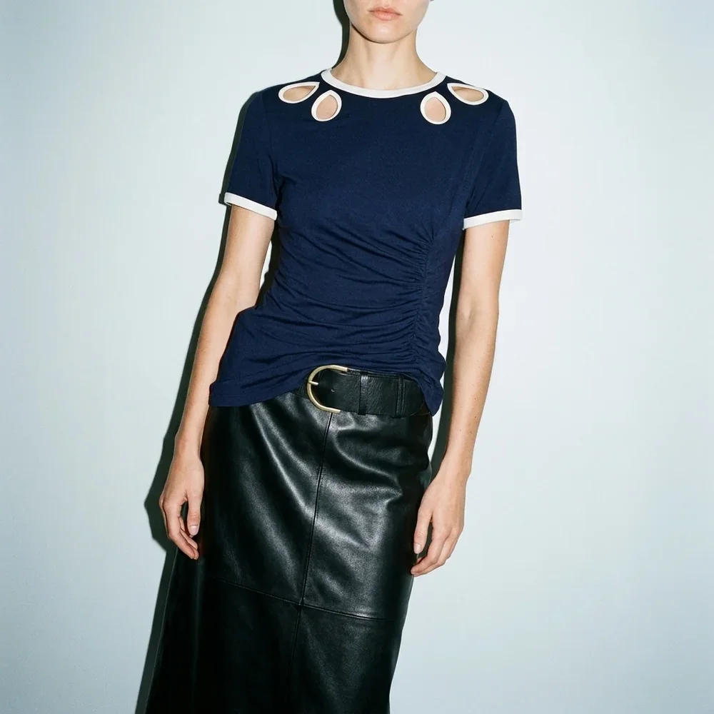 MUSE TEE - NAVY