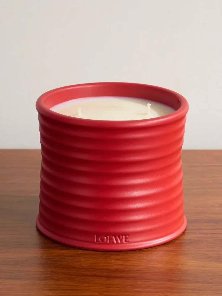 Tomato Leaves Medium Scented Candle, 610g