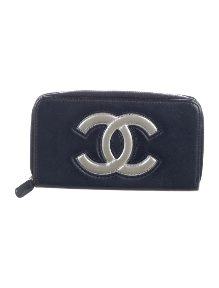 2015-2016 Interlocking CC Logo Continental Wallet
