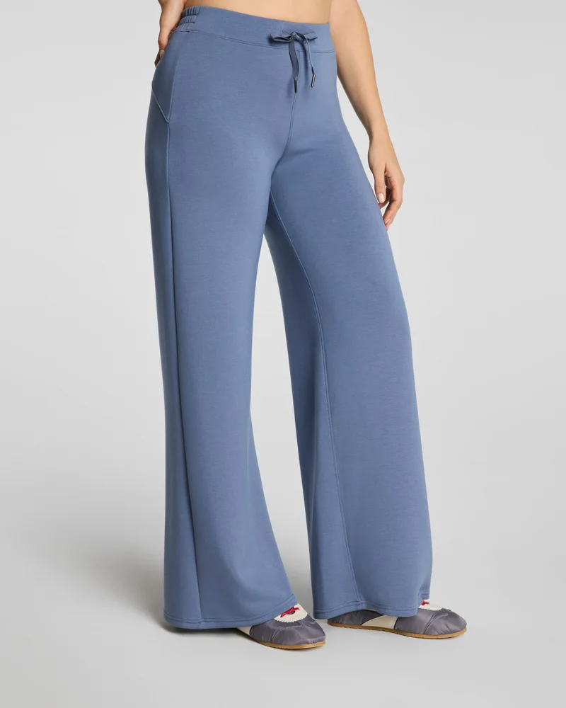 AirEssentials Wide Leg Pant Rain