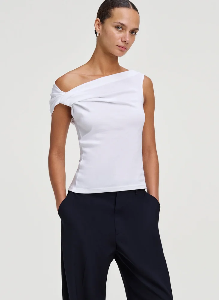 Cece Off-Shoulder Tee